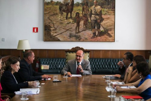 On January 23, in the morning, Gov. Alckmin met with animal defence...