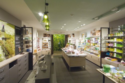 The Atelier of Botanical Beauty
