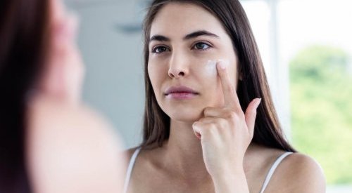 Une étude fait un lien entre cosmétiques et risque accru d'endométriose