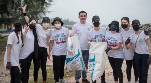 Garnier Malaysia kicks off green initiative with Pantai Remis beach cleanup